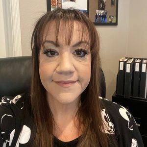 Meet your Posher, Nikki